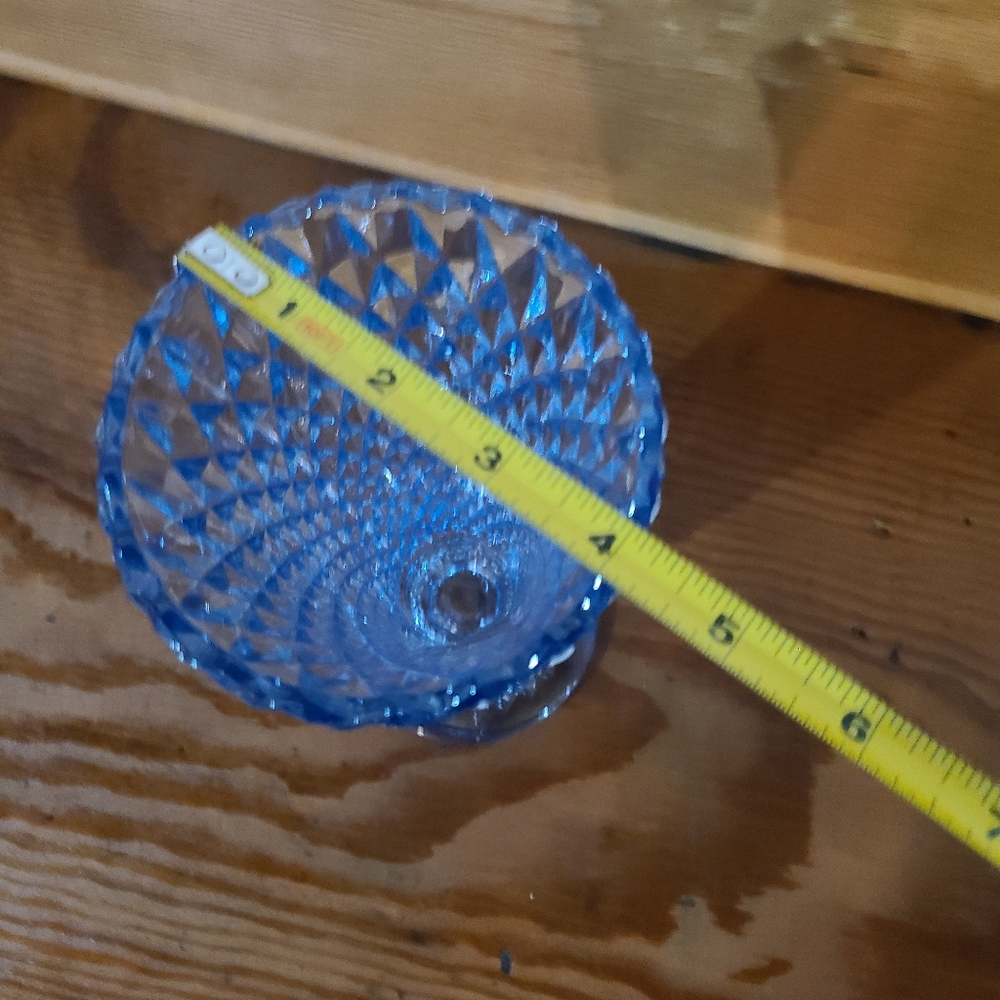 Diamond point vase - Picture 3 of 4